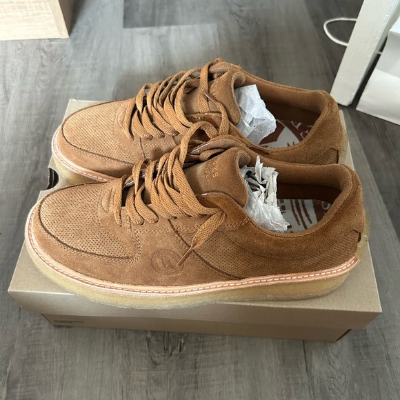 Clarks Sanford - Picture 4 of 4